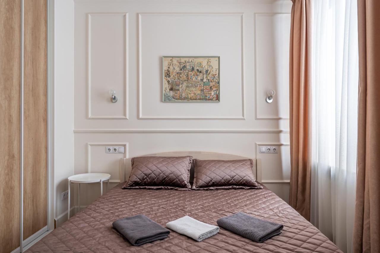 Stylish Studio Close To City Center, Cafes & Parks & Local Dining Riga Ngoại thất bức ảnh